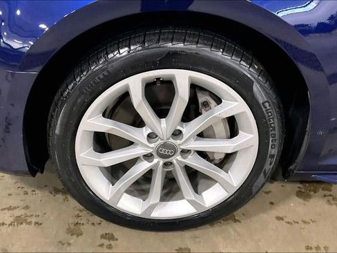 Used 2019 Audi A4 2.0T Premium Plus w/ Premium Plus Package image 9