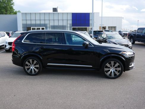 Certified 2023 Volvo XC90 B6 Ultimate w/ Lounge Package AWD/4WD image 10