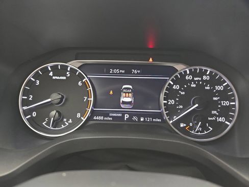 Used 2025 Nissan Rogue SV FWD image 23