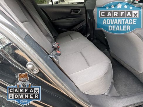 Used 2025 Toyota Corolla LE FWD image 21