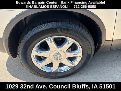Used 2009 Buick Enclave CXL w/ Entertainment Package #2 AWD/4WD image 8