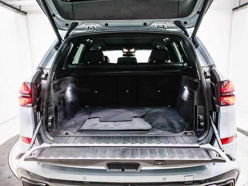 Used 2024 BMW X5 xDrive40i w/ M Sport Package image 27