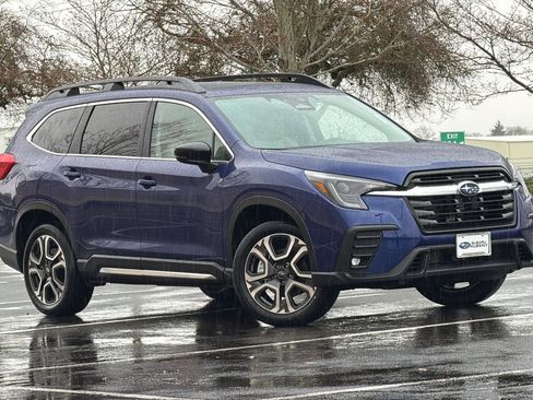 New 2026 Subaru Ascent Limited image 2