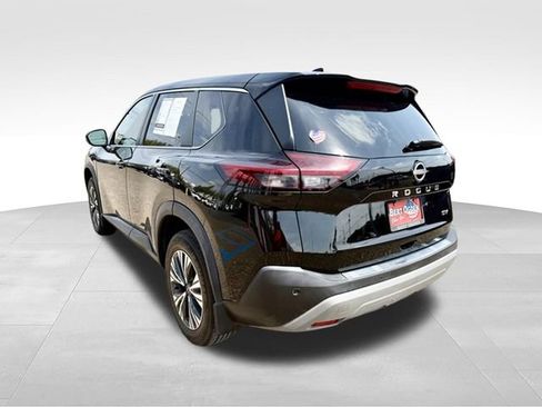 Certified 2022 Nissan Rogue SV FWD image 6