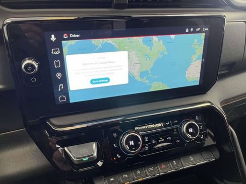 Used 2025 GMC Sierra 1500 AT4 w/ AT4 Premium Package image 21