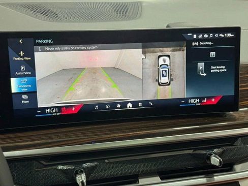 New 2026 BMW X5 xDrive50e w/ Executive Package image 36