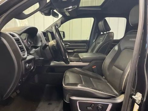 Used 2021 RAM 1500 Laramie w/ Night Edition image 10