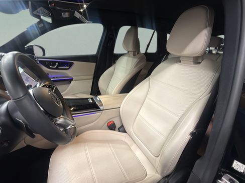 Certified 2026 Mercedes-Benz GLC 350e 4MATIC image 9