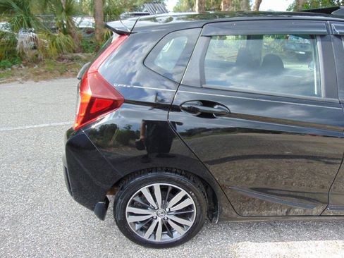 Used 2015 Honda Fit EX image 8