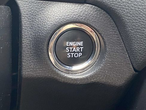 Used 2024 Toyota RAV4 XLE FWD image 23