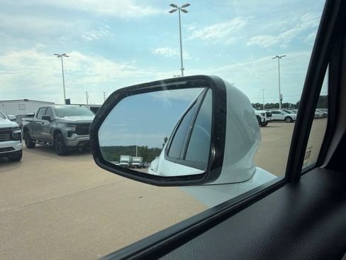Used 2021 Chevrolet Blazer LT FWD image 55