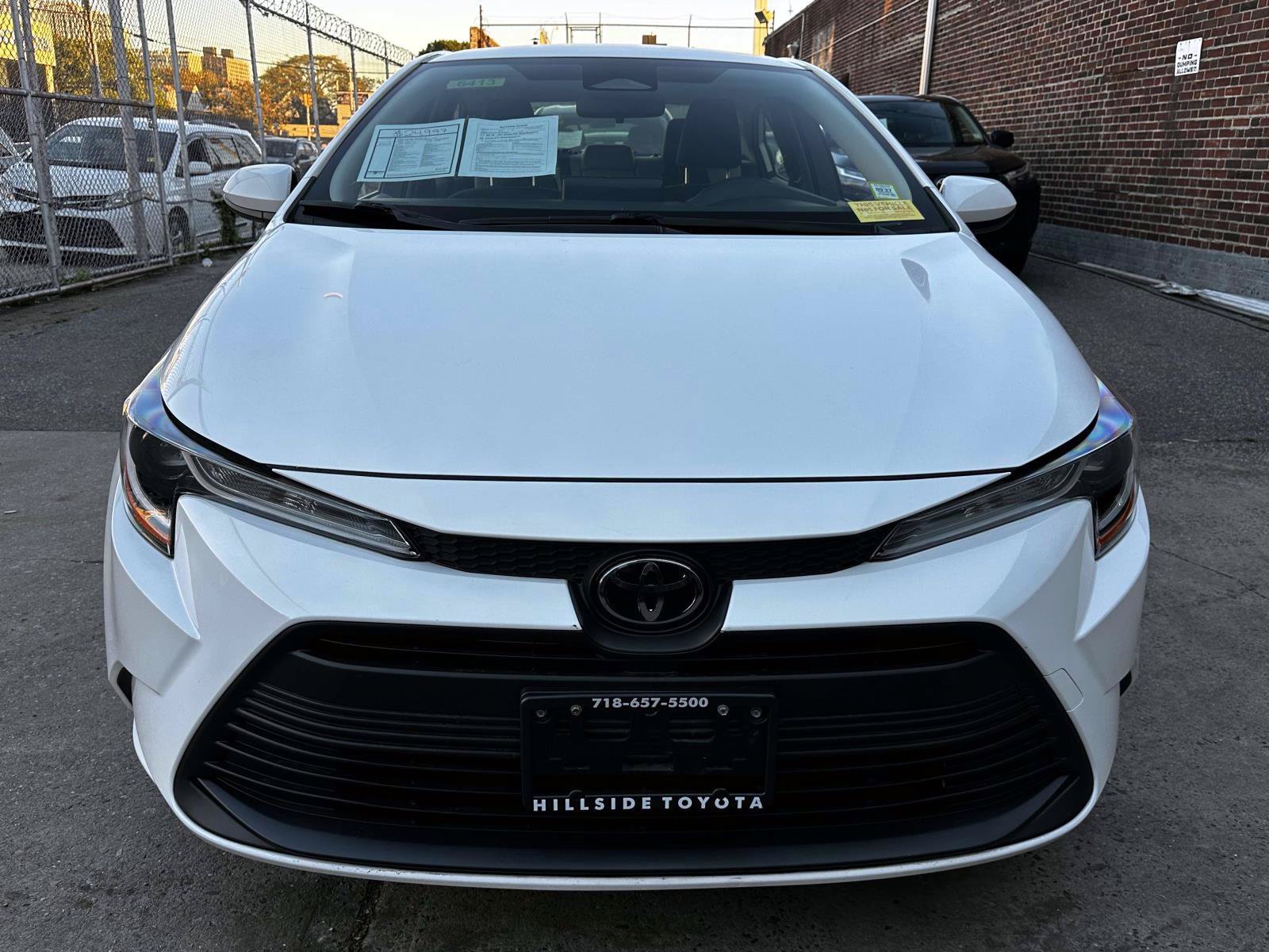 Certified 2023 Toyota Corolla LE FWD image 8