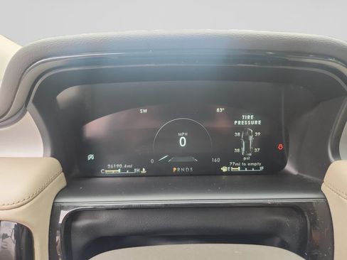 Used 2021 Lincoln Nautilus AWD w/ Equipment Group 101A image 14