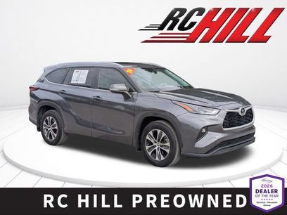 Used 2024 Toyota Highlander XLE