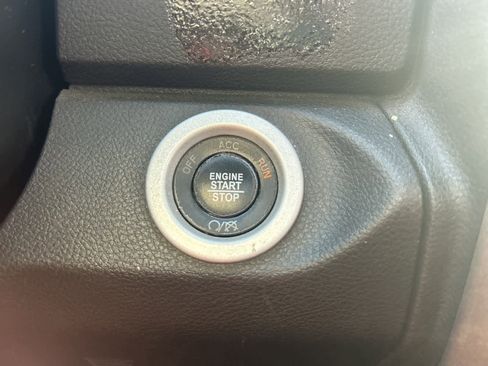 Used 2017 RAM 1500 Rebel w/ Luxury Group image 38