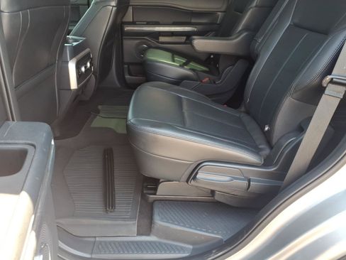 Certified 2023 Ford Expedition XLT RWD image 18