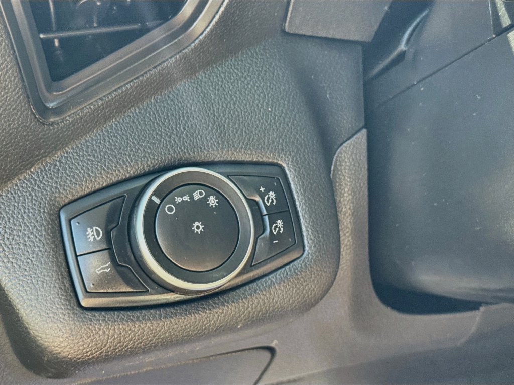 Used 2019 Ford Escape SE AWD/4WD image 10