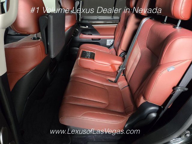 Used 2018 Lexus LX 570 4WD w/ Luxury Package image 15