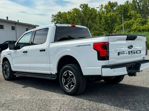 Used 2023 Ford F150 Lightning XLT AWD/4WD image 5