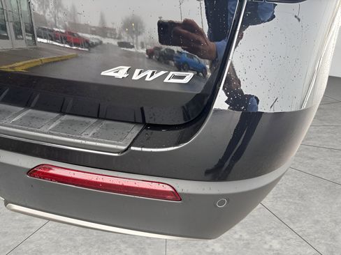 Certified 2025 Ford Explorer Active w/ Active Comfort Package image 22