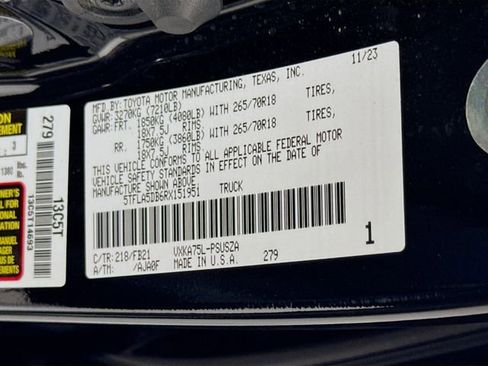 Used 2024 Toyota Tundra SR5 w/ SR5 Convenience Package AWD/4WD image 30