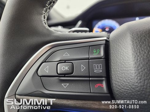 New 2025 Jeep Grand Cherokee L Limited w/ Black Appearance Package image 19