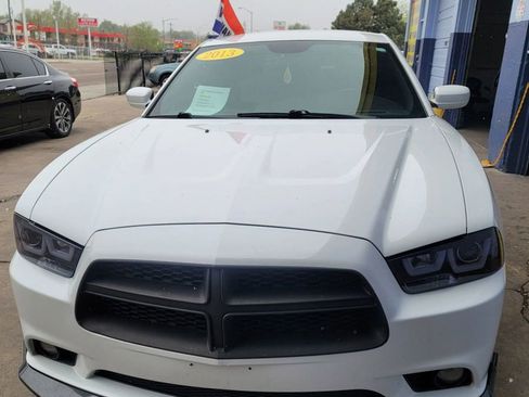 Used 2013 Dodge Charger SXT Plus image 3