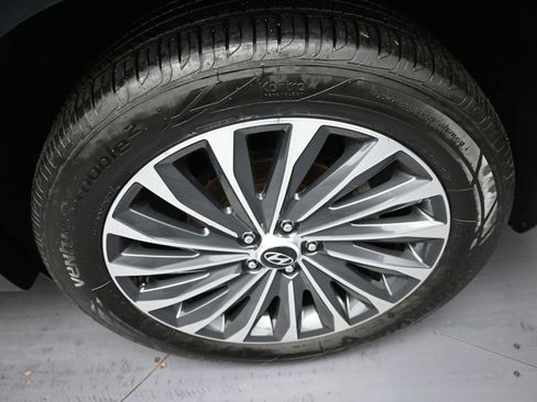 Used 2024 Hyundai Palisade Calligraphy image 15