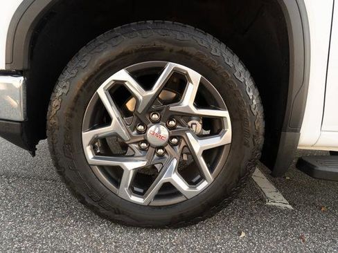 Used 2023 GMC Sierra 1500 SLT w/ SLT Premium Package image 45