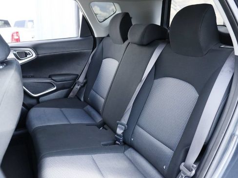 Used 2024 Kia Soul LX w/ Option Group 015 FWD image 23
