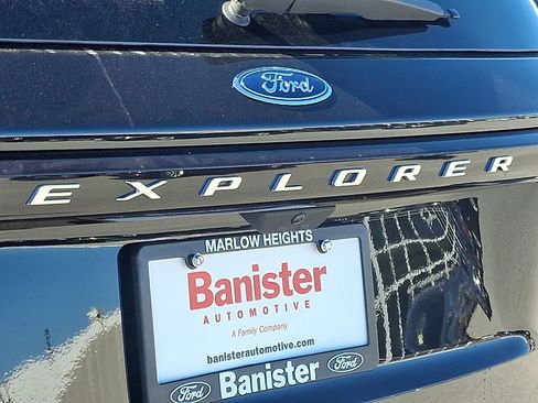 New 2026 Ford Explorer Active image 13