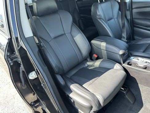 Used 2023 Subaru Ascent Limited AWD/4WD image 27