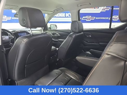 Used 2020 Chevrolet Traverse LT FWD image 19