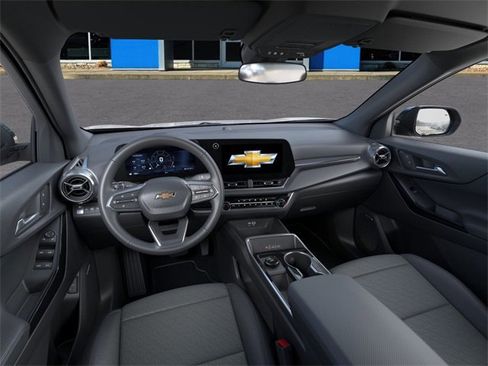 New 2026 Chevrolet Equinox LT w/ Convenience Package II image 15