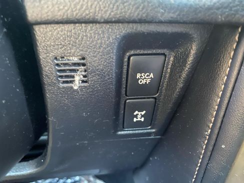 Used 2013 Lexus GX 460 AWD/4WD image 21