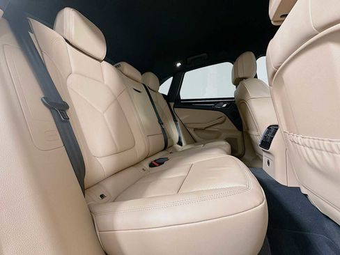 New 2026 Porsche Macan S image 27