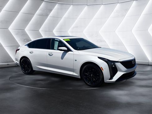 Used 2025 Cadillac CT5 Premium Luxury RWD image 7