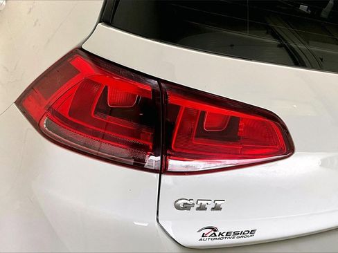 Used 2017 Volkswagen GTI S image 22