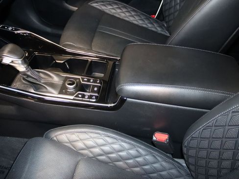 Used 2023 Kia Sorento SX Prestige image 43