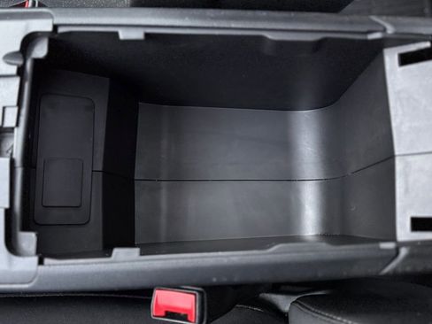 Used 2020 Ford Fusion SE image 17