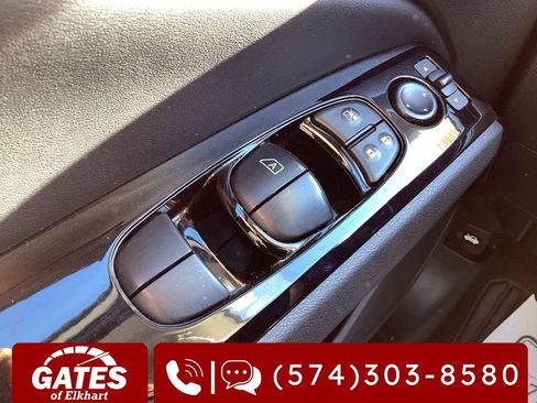 Used 2023 Nissan Altima 2.5 SV image 20