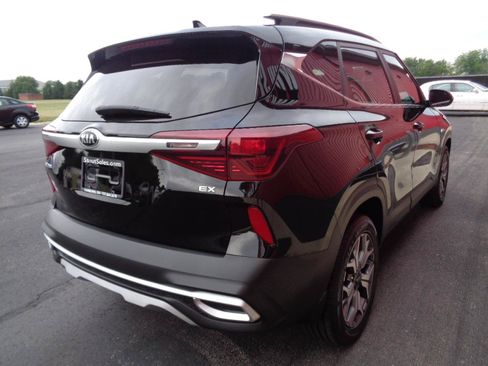 Used 2021 Kia Seltos EX AWD/4WD image 5