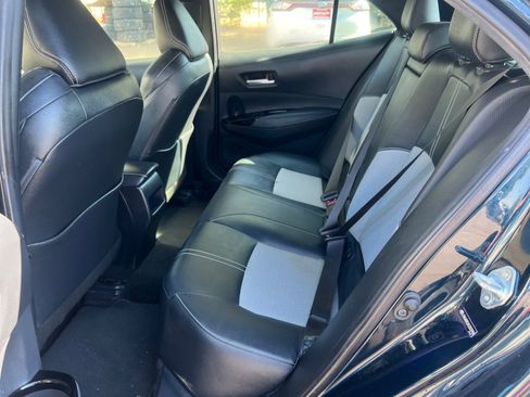 Used 2019 Toyota Corolla XSE image 24