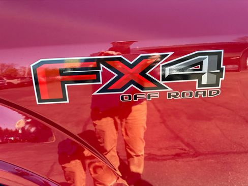 Used 2020 Ford F150 Platinum w/ Technology Package image 13