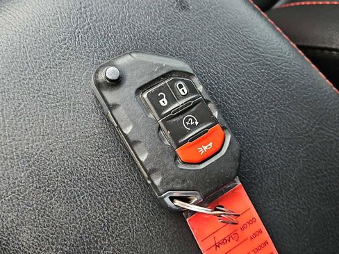 Used 2020 Jeep Gladiator Rubicon image 34