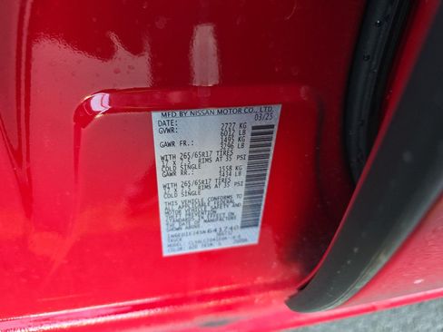 Used 2025 Nissan Frontier SV w/ SV Convenience Package RWD image 9