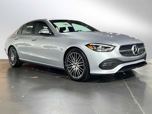 Used 2025 Mercedes-Benz C 300 4MATIC Sedan image 7