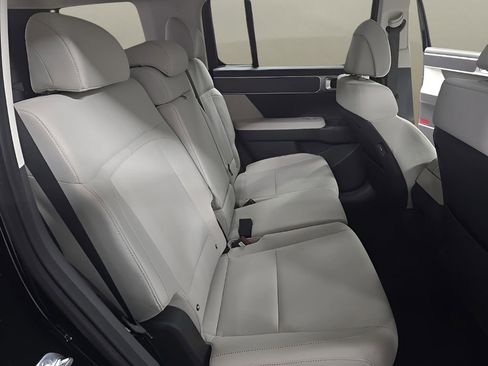 New 2026 Hyundai Santa Fe SE image 18