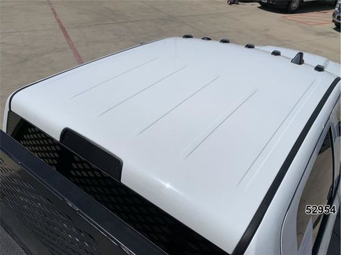 Used 2023 RAM 5500 Tradesman w/ Chrome Appearance Group AWD/4WD image 8