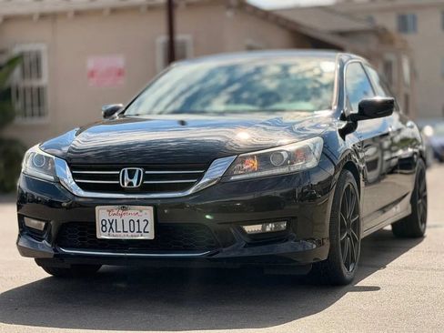 Used 2014 Honda Accord Sport image 5